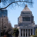 衆院選2026、与党が3分の2超の352議席　自民は単独316に（NHK）