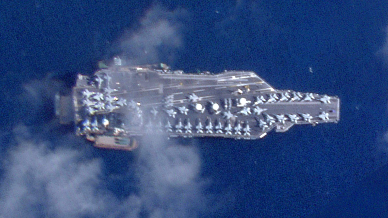 米空母2隻目を中東へ、トランプ氏「恐れ」でイランに圧力示唆