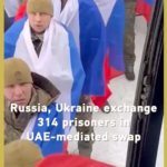 5VBLE0EGJJRIL1UB2I2E - NewsTomo – 日本語で読む、世界のニュースハブ ロシアとウクライナ、UAE仲介で314人の捕虜交換 約5か月ぶり video poster