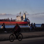 ロシアはキューバへの石油供給を継続へ　米国は「脅威」認定と交渉開始