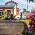 中国本土の貧困対策「次の一手」　5年移行と農村振興が示す論点