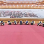 7NGC364DC9RQVM9GWXRZ - NewsTomo – 日本語で読む、世界のニュースハブ 中国の李強首相、春節前に外国人専門家と意見交換 友誼賞受賞者ら招く