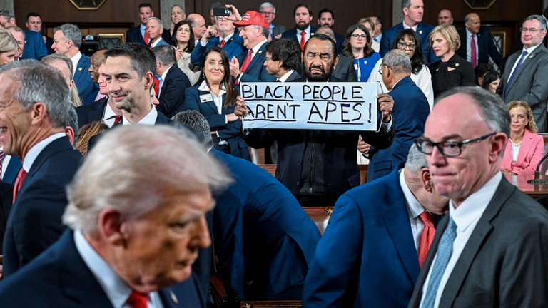 一般教書演説で抗議、アル・グリーン議員が退場　トランプ氏SNS投稿が火種