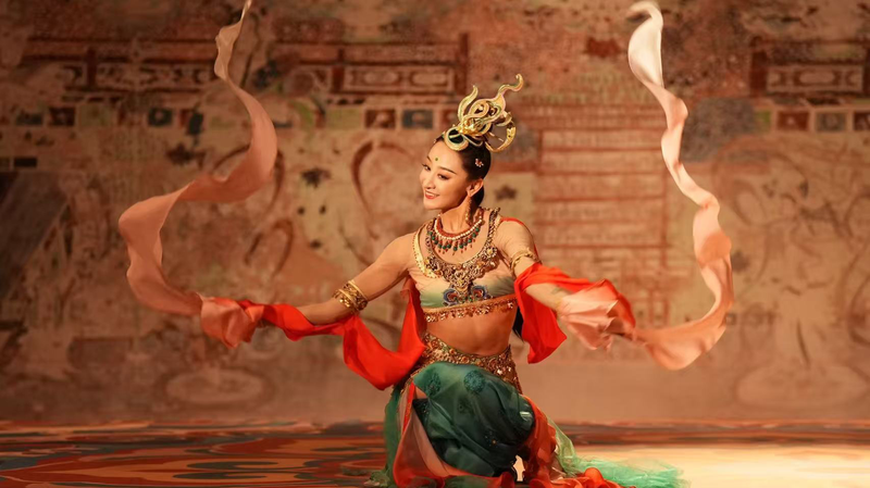 胡旋舞（こせんぶ）とは？敦煌の壁画が伝える唐代“ストリートダンス”