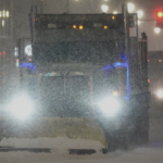 米東部で大規模な冬の嵐　フィラデルフィア中心部も警戒強まる video poster