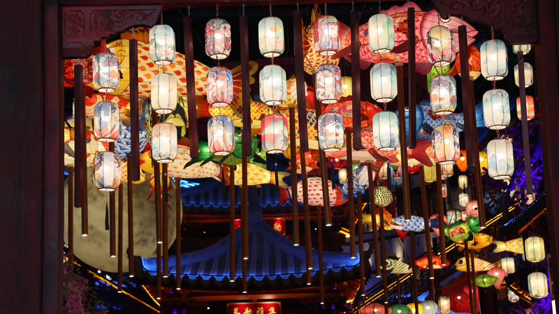 春節の高速SAが“文化スポット”に　中国本土・無錫の梅村サービスエリア