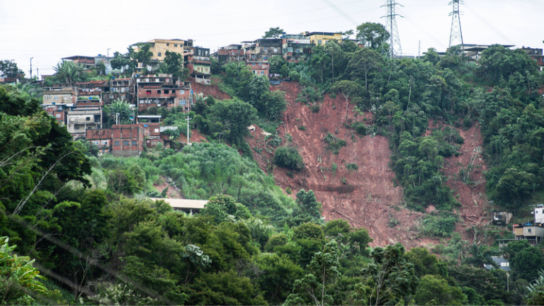 ブラジル・ミナスジェライス州の豪雨、死者68人に 当局が発表