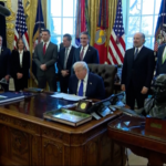 米国、重要鉱物の「貿易ブロック」構想　レアアース供給網を再設計へ video poster