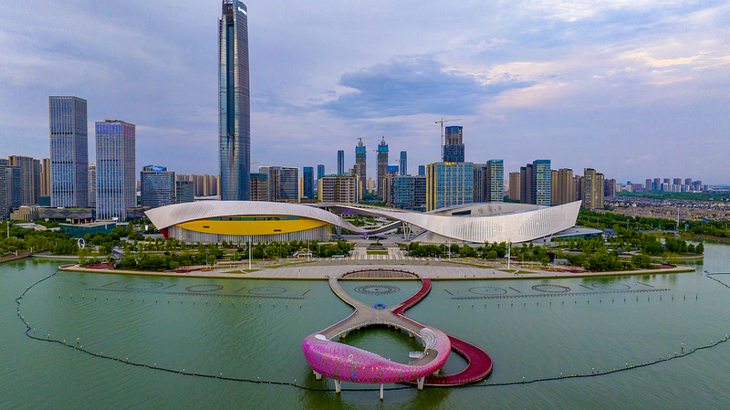 中国本土・蘇州湾文化センターをライブで紹介　太湖東岸の湖畔と巨大文化複合施設 video poster