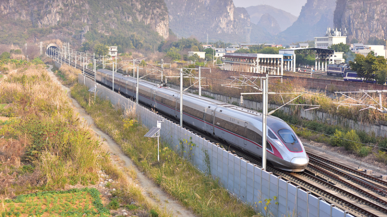 春節ラッシュ支える中国高速鉄道、14次五カ年の「新技術飛躍」とは