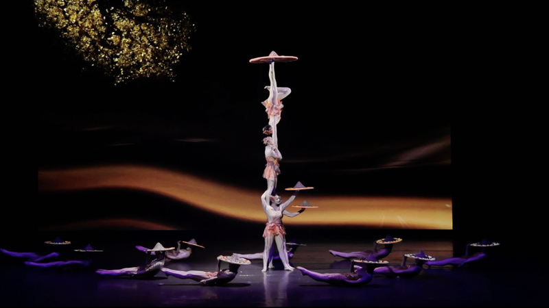 春節の舞台に湖南の息吹　「藁帽子の舞・春を迎える」が描く均衡と再生 video poster