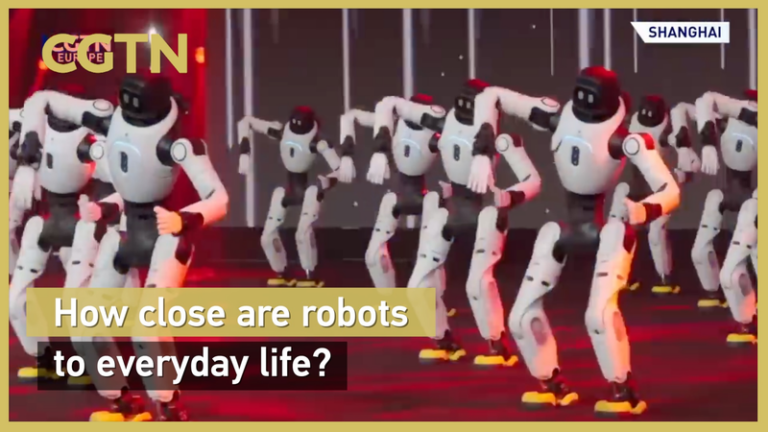 春節ガラで躍ったヒューマノイド、日常に来るのはいつ？距離を整理 video poster