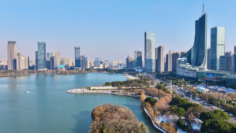 合肥・白鳥湖が映す都市の新しい顔　CMG春節聯歓晩会の分会場として注目 video poster