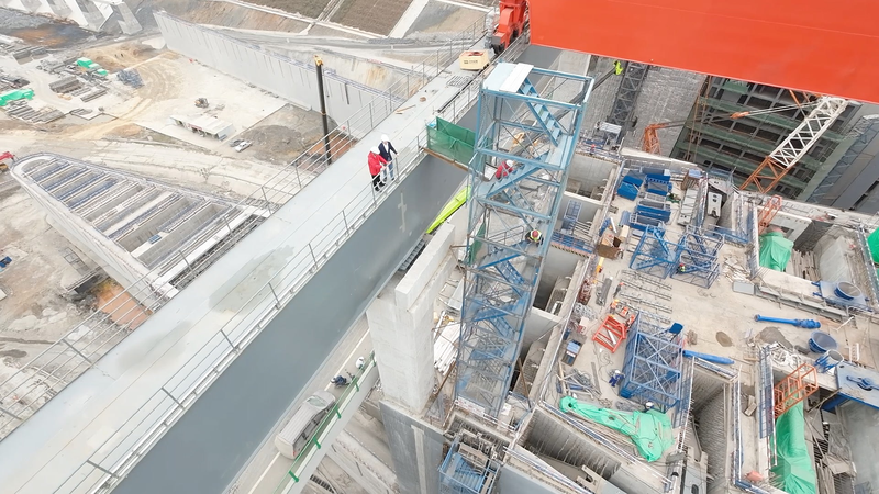 平陸運河が形に：2026年、中国の内陸水運構想が物流を変える video poster