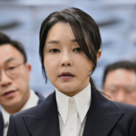 韓国・尹前大統領の妻、懲役20カ月判決に控訴　特別検察も量刑不服