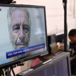 エプスタイン文書350万ページ公開でも進まぬ訴追、米司法省対応に疑問