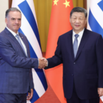 習近平主席、ウルグアイ大統領と会談「包括的戦略的パートナー」深化へ video poster