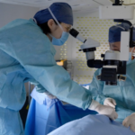 中国本土初のC909航空病院がラオス到着、機内手術も実施へ