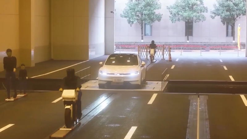 中国本土・重慶で「全シーン同時再現」自動運転ラボ稼働、量産前の安全検証を加速