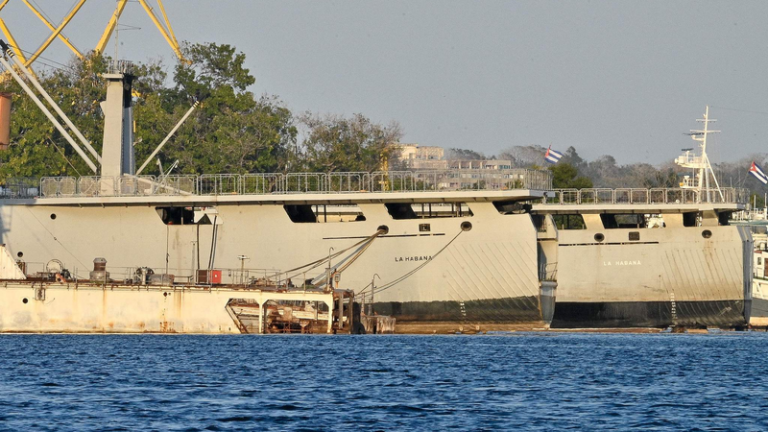 米登録の高速艇で4人死亡、キューバ当局が発表　領海で銃撃戦か
