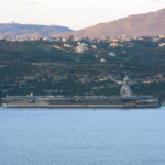 米軍がイラン周辺で増強、ジュネーブ協議直前に空母2隻体制へ