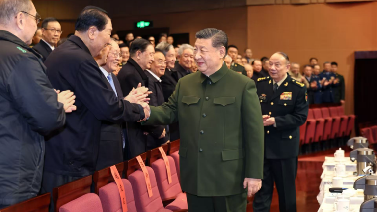 習近平国家主席、春節を前に退役軍人へ祝意　中央軍事委の行事で