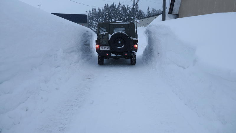 日本の大雪で30人死亡、324人負傷　雪かき中の事故相次ぐ