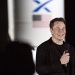 マスク氏、SpaceXは「月の自己成長都市」を優先へ——火星より先に