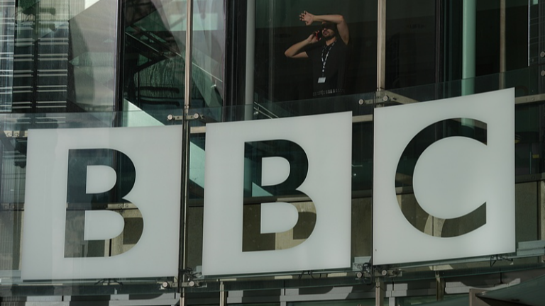 米判事、トランプ氏のBBC訴訟を2027年2月公判へ