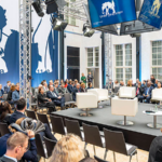 RAGDT564SPERV4AXUB5C - NewsTomo – 日本語で読む、世界のニュースハブ ミュンヘン安全保障報告書2026「破壊球政治」:揺らぐ多国間秩序の現在地