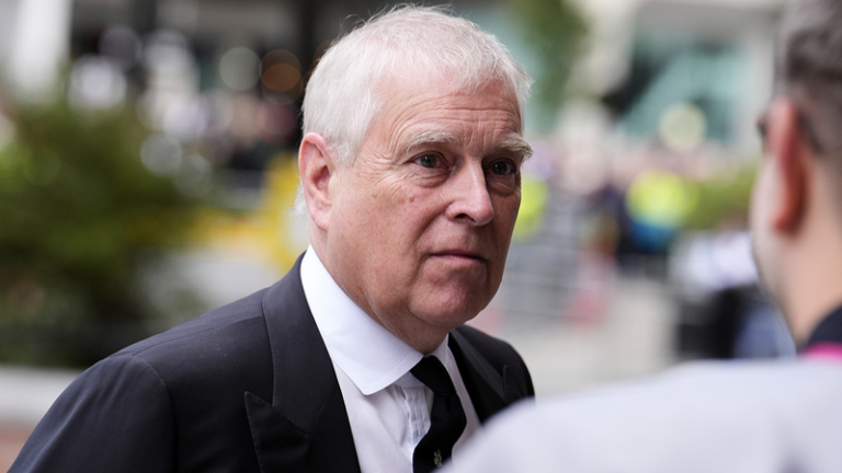 英検察、アンドルー氏とマンデルソン氏のエプスタイン関係で警察と連携