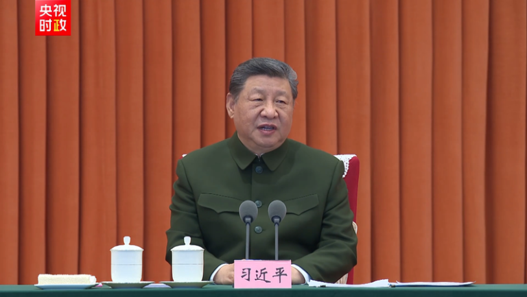 習近平主席、春節に全軍将兵へ祝意　中国本土で節目のメッセージ