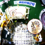 軌道上で羽化した蝶、閉鎖型生命維持システムの進展を示す