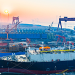 UJE4WMZEVEYMNI2IJAC1 - NewsTomo – 日本語で読む、世界のニュースハブ 中国本土の造船、2025年も世界最大シェアを維持 主要3指標で16年連続