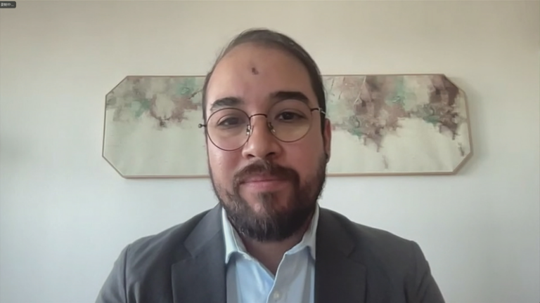 ウルグアイ記者「もっと中南米が中国本土へ」ビザ免除で人の往来が加速 video poster