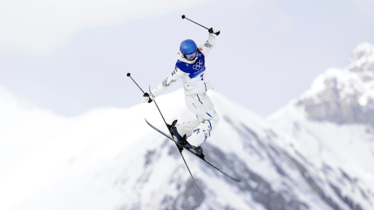 ミラノ・コルティナ2026、中国本土の冬競技が「個」から「層」へ video poster