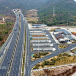 春節ラッシュ、中国本土の高速SAでNEV充電網拡大　超急速化へ