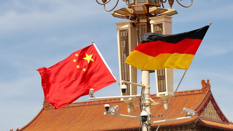 メルツ独首相が就任後初の中国訪問、中独協力は「制度化」へ動く