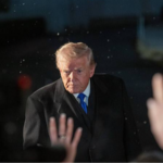 トランプ氏「イランとの協議は来週も継続」オマーン会合後に発言