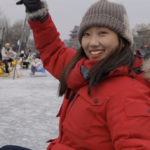 北京の春節、地元流の過ごし方：氷上スケートと廟会、砂糖絵、伝統ゲーム video poster