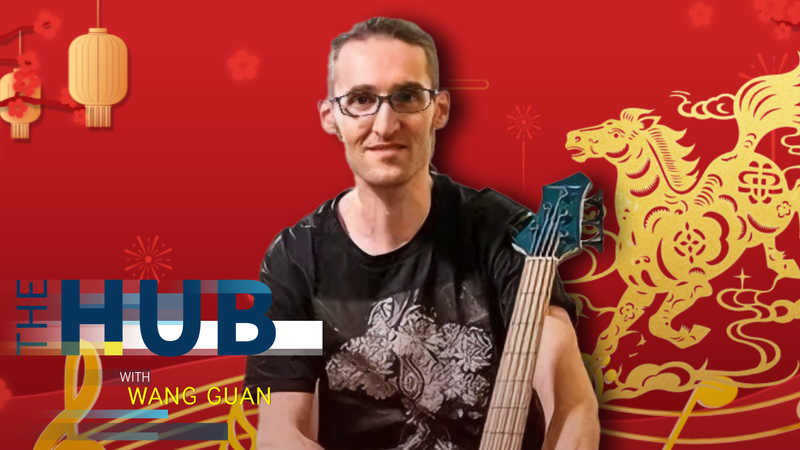 ベルギー出身音楽家トビアス氏、上海語と音楽で「第二の故郷」を築く video poster