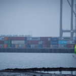 米中小企業がトランプ政権の新関税を提訴　最高裁判断後の「再導入」が焦点に