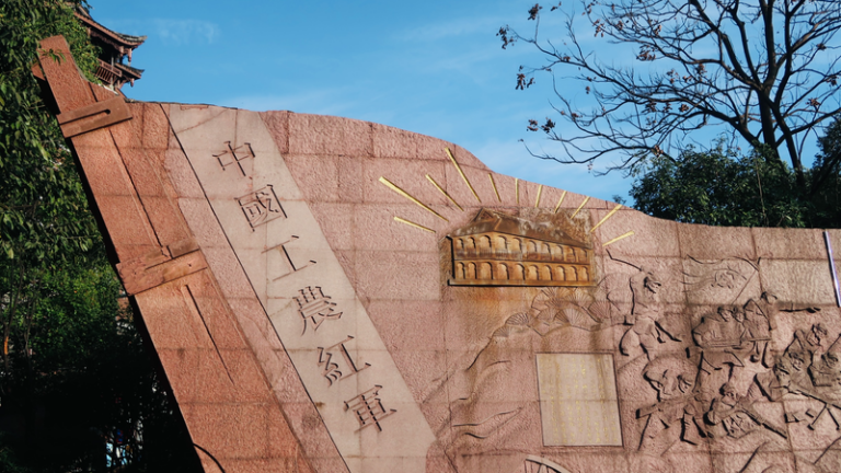 長征の転機？1935年「赤水河三度目の渡河」を読み解く