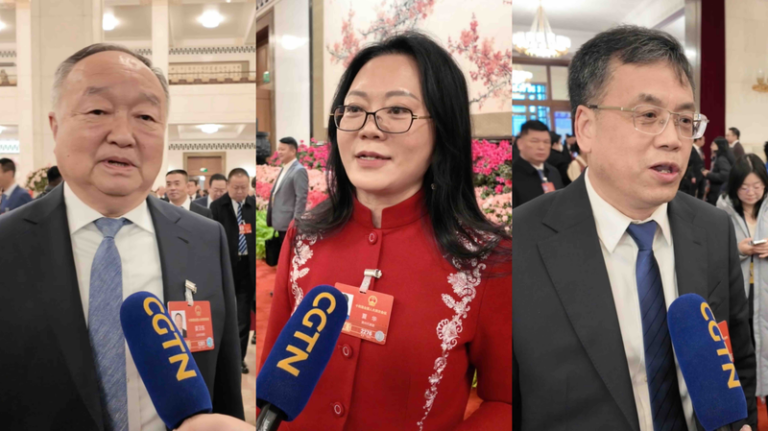 全人代代表が注目、政府活動報告が示す「技術革新」と成長の分配 video poster