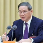 李強中国首相、国務院会議で2026年の重点分担案を承認　15次五カ年計画の「滑り出し」へ