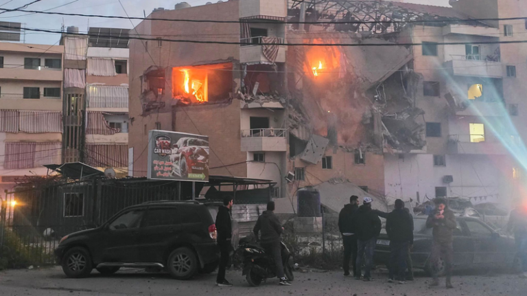 レバノン、10日間の戦闘で死者634人　避難登録81.6万人に