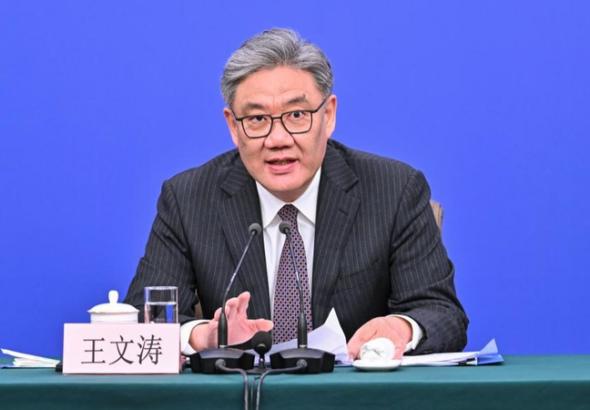 中国本土、国内消費を押し上げる新計画　買い替え支援と「デビュー経済」