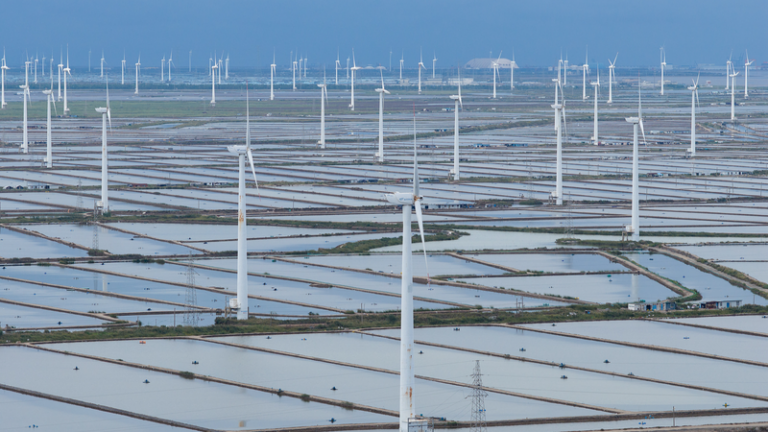 中国の一次エネルギー生産、2025年に過去最高 51.3億トン標準炭換算