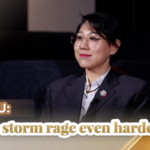 “ステディカム・クイーン”鄧露が語った「嵐よもっと来い」——極寒の撮影現場 video poster