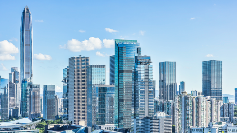 中国の第15次五カ年計画（2026-2030）公表、デジタル知能と人の発展を重視